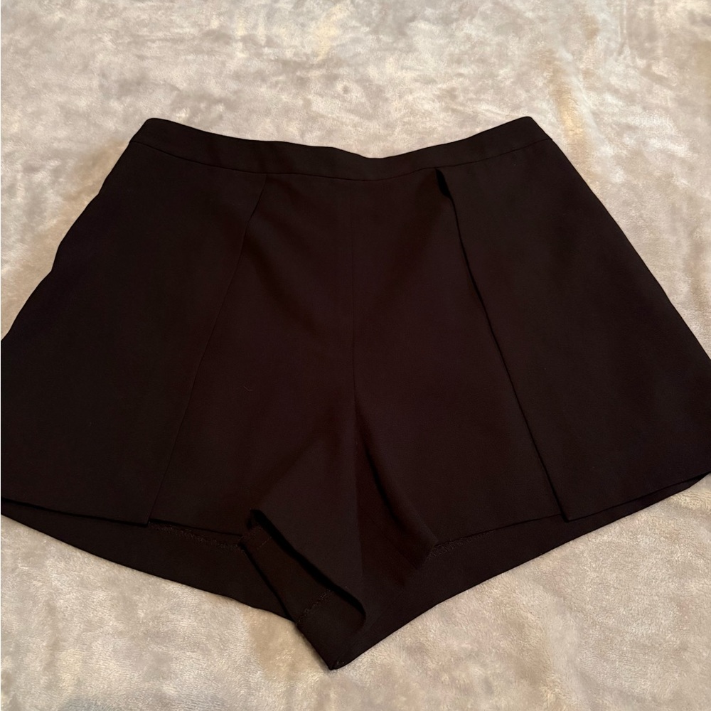 Alice + Olivia Elegant Black Women's Skorts
